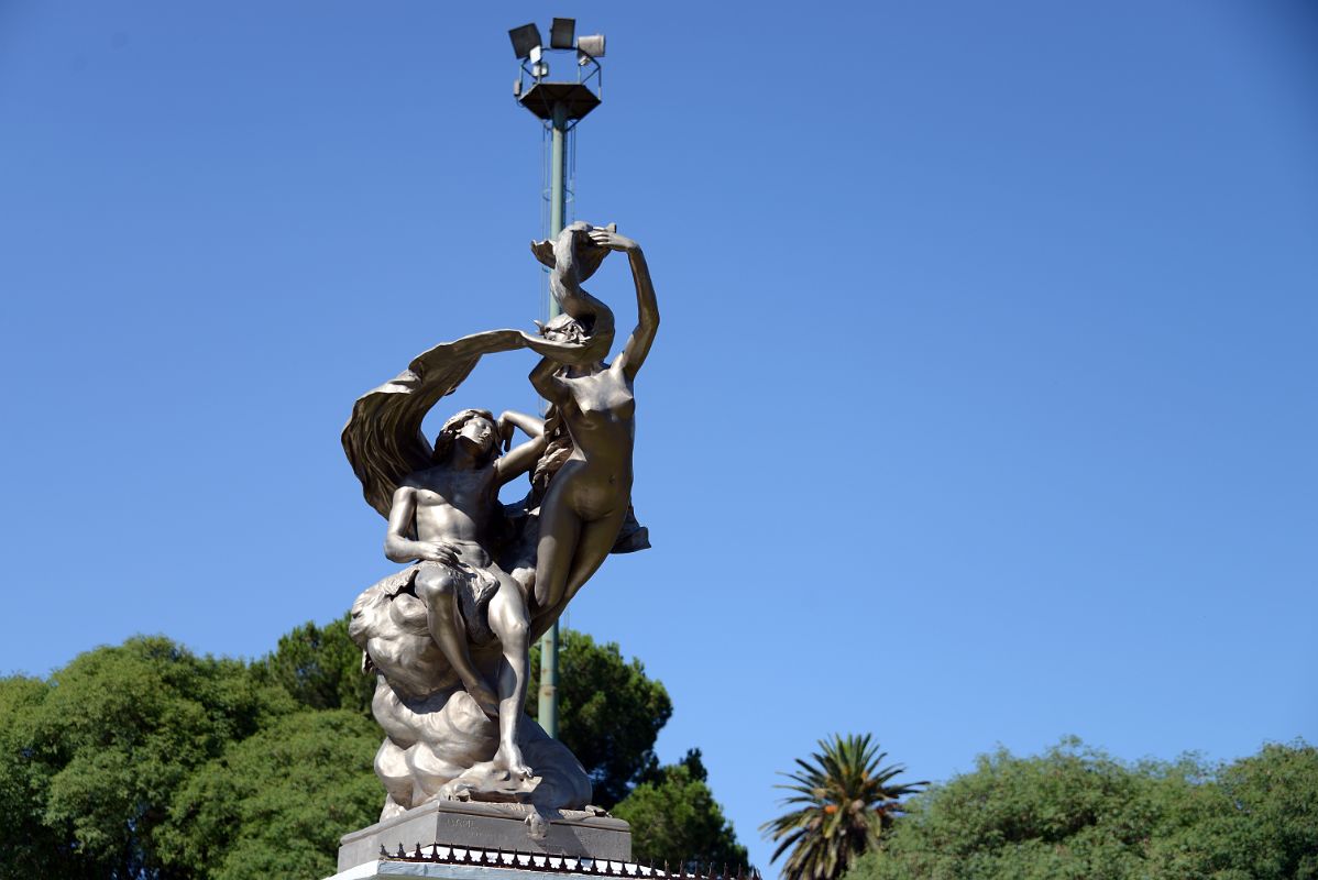 14-05 Sculpture In Mendoza Parque General San Martin